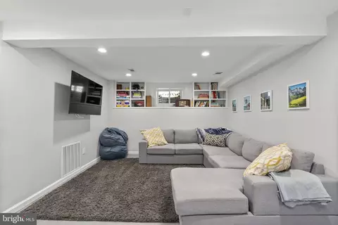 Other - 212 Dearborn Ave, Silver Spring, MD 20901 photo 9 of 10