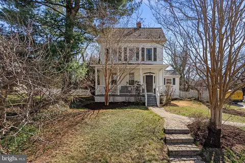 Exterior - 212 Dearborn Ave, Silver Spring, MD 20901 photo 2 of 7