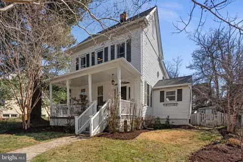 Exterior - 212 Dearborn Ave, Silver Spring, MD 20901 photo 3 of 7
