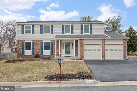 1309 Swingingdale Dr, Silver Spring, MD 20905