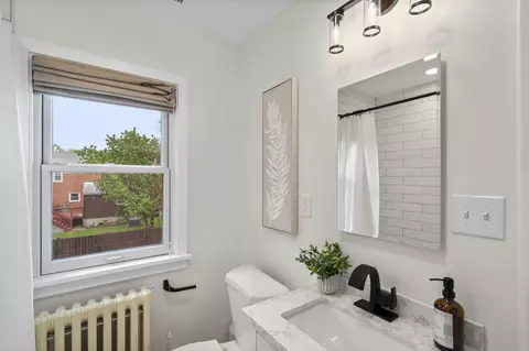 Bath - 9409 Garwood St, Silver Spring, MD 20901 photo 2 of 5