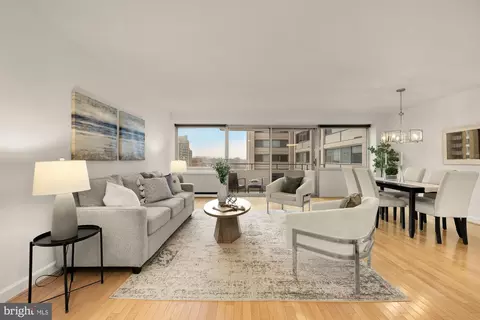5500 Friendship Blvd #1411N, Chevy Chase, MD 20815