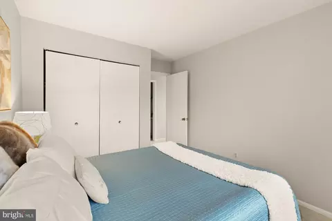 2890 Schoolhouse Cir, Silver Spring, MD 20902 photo 32