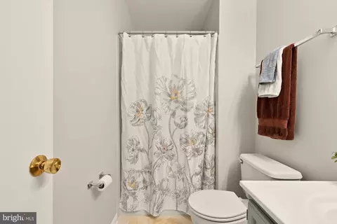 2890 Schoolhouse Cir, Silver Spring, MD 20902 photo 29