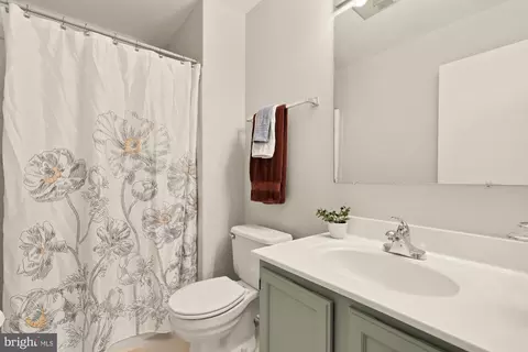 2890 Schoolhouse Cir, Silver Spring, MD 20902 photo 30