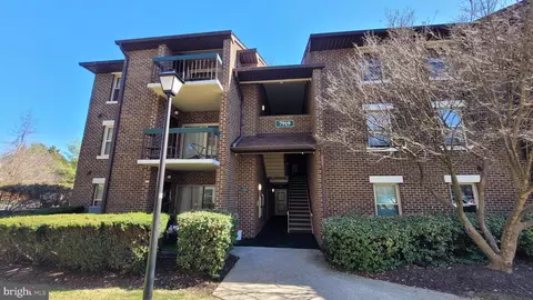 7919 Coriander Dr #302, Gaithersburg, MD 20879