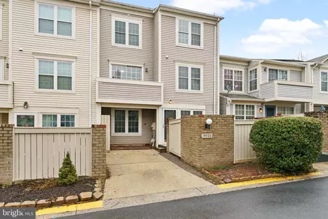 19928 Sugar Notch Cir, Gaithersburg, MD 20886