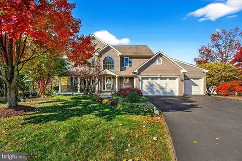 19505 Gray Farm Ct, Poolesville, MD 20837