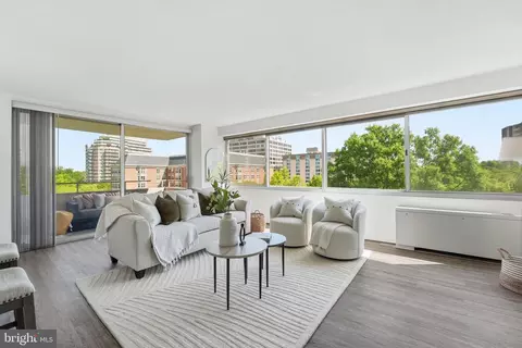 5500 Friendship Blvd #1604N, Chevy Chase, MD 20815