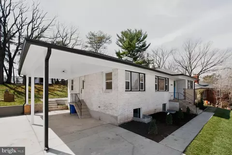 Exterior - 10224 Green Forest Dr, Silver Spring, MD 20903 photo 2 of 4