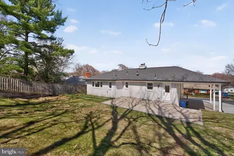 Exterior - 10224 Green Forest Dr, Silver Spring, MD 20903 photo 3 of 4
