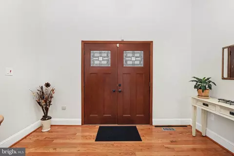 Entry Way - 14511 Claude Ln, Silver Spring, MD 20905 photo 1 of 3