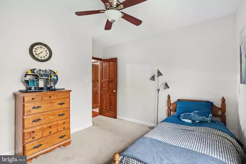Bedroom - 14511 Claude Ln, Silver Spring, MD 20905 photo 6 of 10