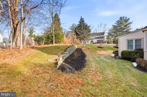 Exterior - 12 Jaystone Ct, Silver Spring, MD 20905 photo 4 of 4
