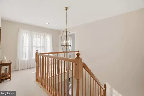 Entry Way - 12 Jaystone Ct, Silver Spring, MD 20905 photo 5 of 5