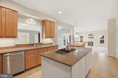Other - 12 Jaystone Ct, Silver Spring, MD 20905 photo 2 of 9