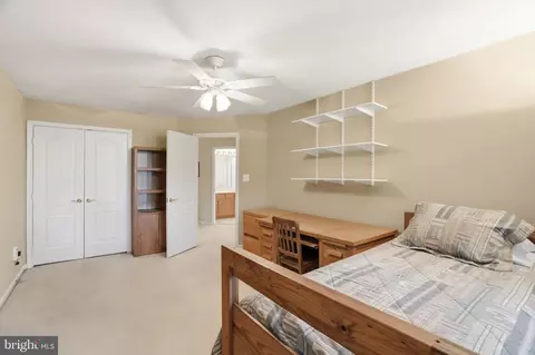 Bedroom - 12 Jaystone Ct, Silver Spring, MD 20905 photo 6 of 7