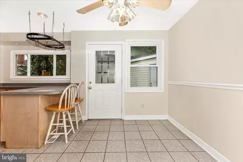 12929 Valleywood Dr, Silver Spring, MD 20906 photo 11