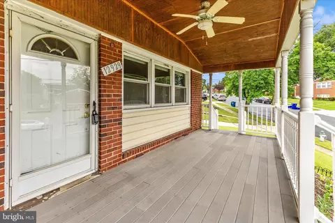 12929 Valleywood Dr, Silver Spring, MD 20906 photo 2