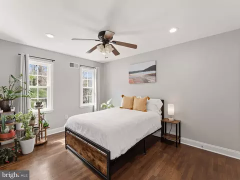 Bedroom - 13744 Lockdale Rd, Silver Spring, MD 20906 photo 7 of 8