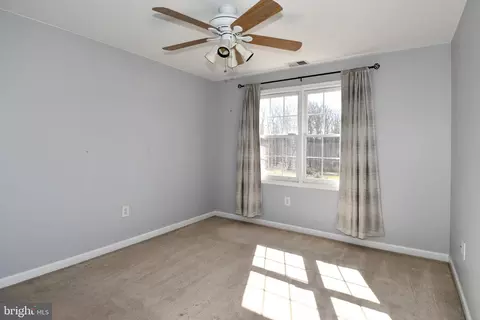 Bedroom - 1048 Windrush Ln #39, Sandy Spring, MD 20860 photo 5 of 6