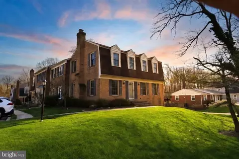 1048 Windrush Ln #39, Sandy Spring, MD 20860