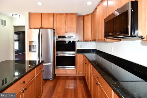 Kitchen - 1048 Windrush Ln #39, Sandy Spring, MD 20860 photo 5 of 5
