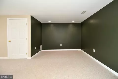 Other - 1048 Windrush Ln #39, Sandy Spring, MD 20860 photo 8 of 10