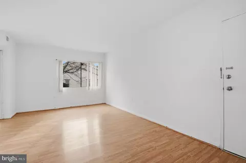 Living - 3752 Bel Pre Rd #3752-3, Silver Spring, MD 20906 photo 3 of 12