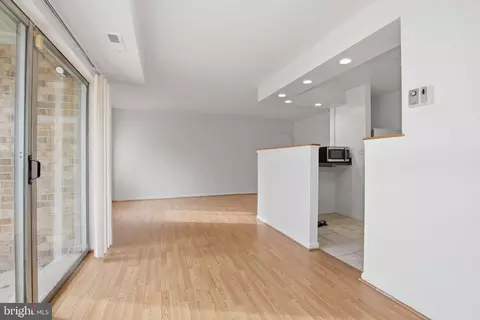 Living - 3752 Bel Pre Rd #3752-3, Silver Spring, MD 20906 photo 9 of 12