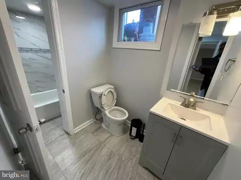 Bath - 10405 Georgia Ave, Silver Spring, MD 20902 photo 2 of 2