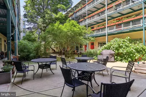 7981 Eastern Ave #211, Silver Spring, MD 20910