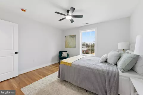 Bedroom - 513 Kerwin Ct, Silver Spring, MD 20901 photo 10 of 19