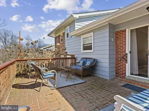 Exterior - 935 Loxford Ter, Silver Spring, MD 20901 photo 3 of 7