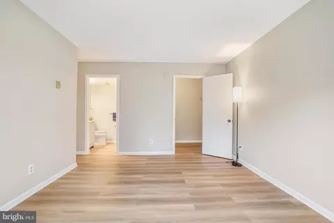 15301 Beaverbrook Ct #92-2B, Silver Spring, MD 20906 photo 5