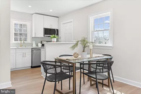 Dining - 1518 Gridley Ln, Silver Spring, MD 20902 photo 2 of 3