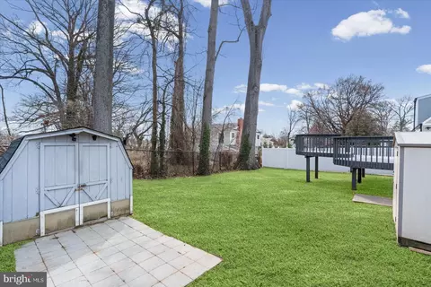 Exterior - 1518 Gridley Ln, Silver Spring, MD 20902 photo 11 of 11