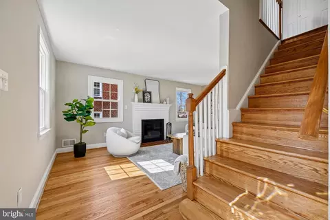 2613 Elnora St, Silver Spring, MD 20902 photo 5