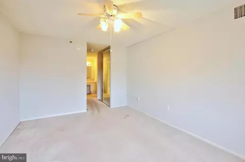 Bedroom - 15107 Interlachen Dr #2-621, Silver Spring, MD 20906 photo 4 of 5