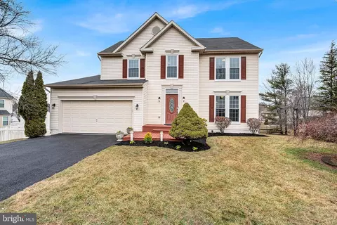 21319 Emerald Dr, Germantown, MD 20876
