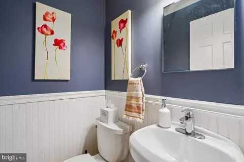 Bath - 8812 Maxwell Dr, Potomac, MD 20854 photo 1 of 4