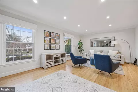 Living - 4 Olmstead Ct, Potomac, MD 20854 photo 1 of 1
