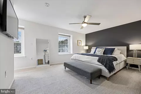 Bedroom - 4 Olmstead Ct, Potomac, MD 20854 photo 2 of 6
