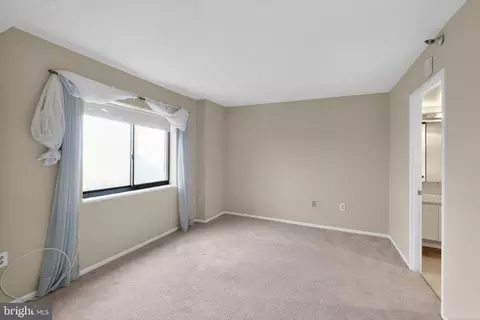 Other - 15107 Interlachen Dr #2-1022, Silver Spring, MD 20906 photo 6 of 14