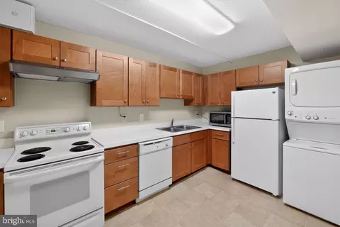 Kitchen - 15107 Interlachen Dr #2-1022, Silver Spring, MD 20906 photo 1 of 3