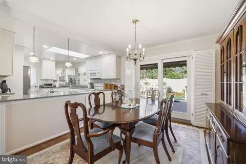 Dining - 12709 Castleleigh Ct, Silver Spring, MD 20904 photo 2 of 3