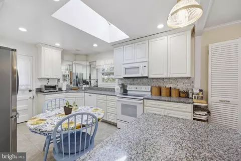 Kitchen - 12709 Castleleigh Ct, Silver Spring, MD 20904 photo 1 of 3