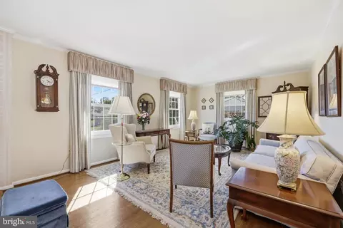 Living - 12709 Castleleigh Ct, Silver Spring, MD 20904 photo 1 of 2