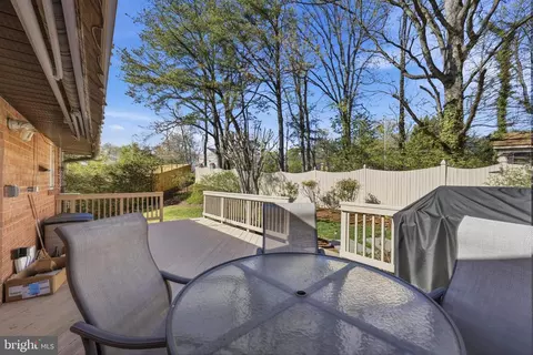 Exterior - 12709 Castleleigh Ct, Silver Spring, MD 20904 photo 3 of 7