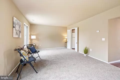 Living - 3136 Adderley Ct #243-G, Silver Spring, MD 20906 photo 3 of 4